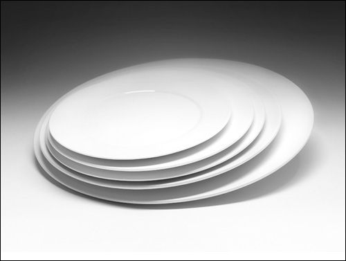 Тарелка d=200 мм. цвет молочный Классик /1/6/36/ АКЦИЯ